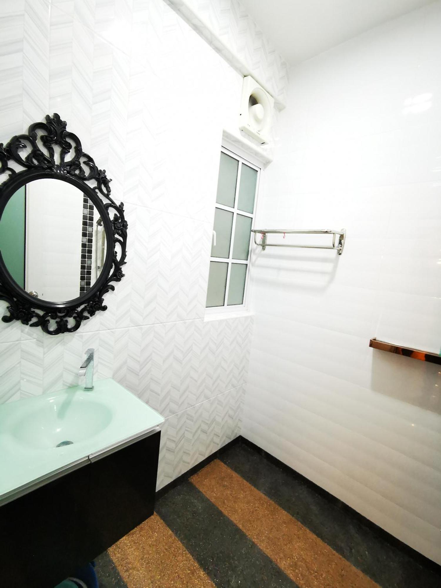 Seaview Johor Bahru Permas 6 Pax Masai